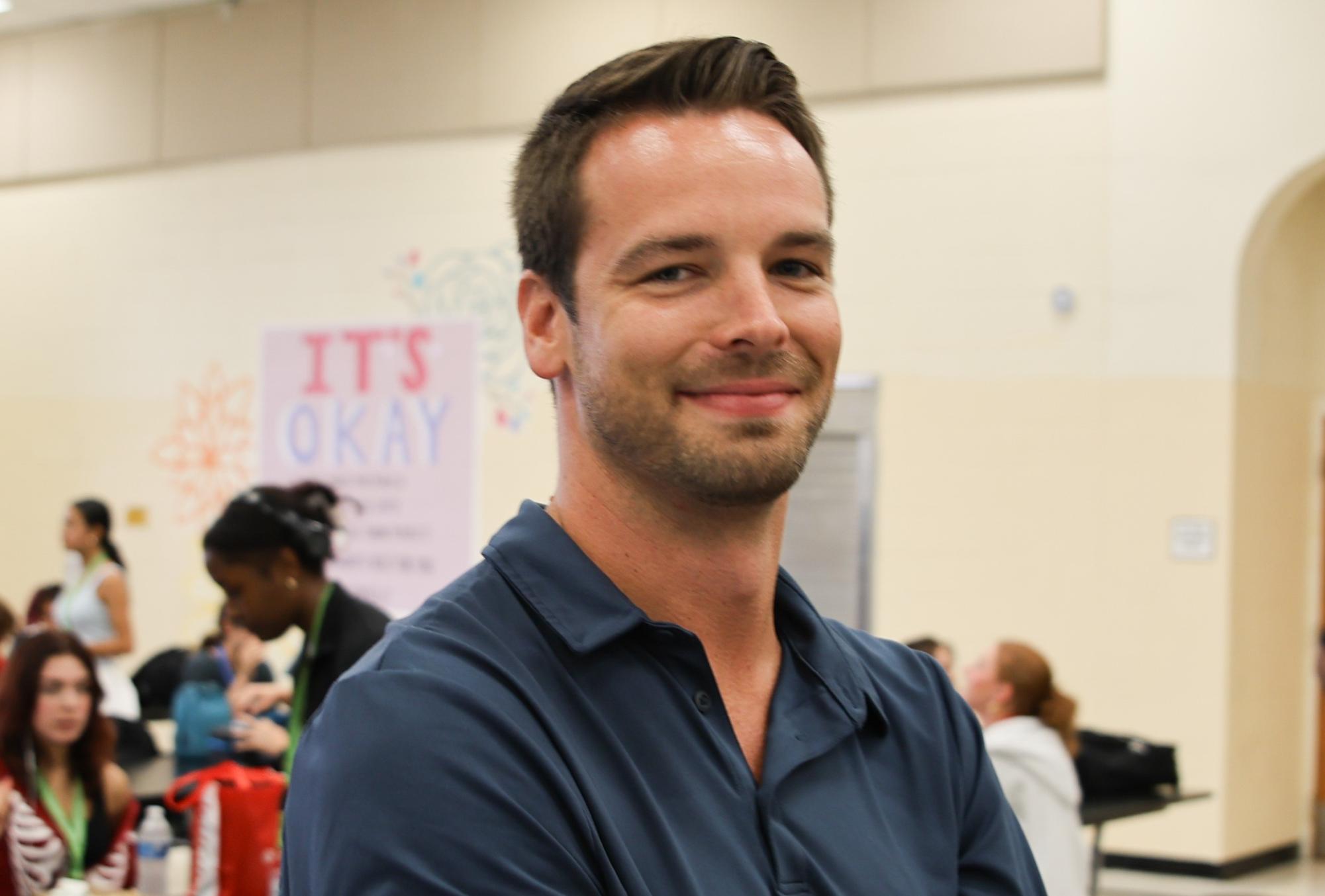 Upholding one of his duties at Dreyfoos, new assistant principal Drew Dawson  supervises the cafeteria.
